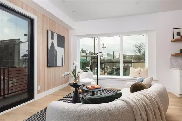 MLS: 21199905 Condo For Sale