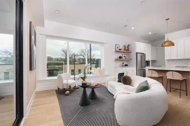 MLS: 21199908 Condo For Sale