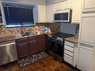 Photo #6: 21199926 Listing 