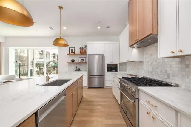 MLS: 21199933 Condo For Sale