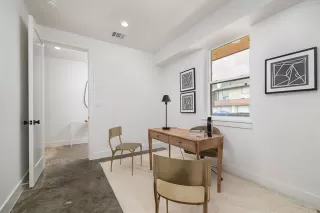 Photo #6: 21199940 Listing 