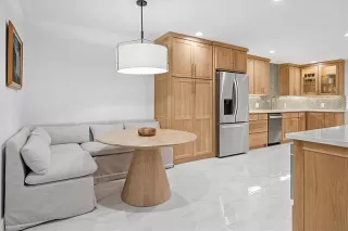 More Details about MLS # 21200198 : 12380 MONTEGO PLAZA