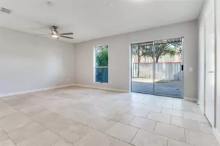 Photo #3: 21200221 Listing 