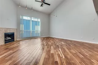 Photo #6: 21200221 Listing 