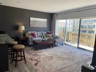 Photo #4: 21200312 Listing