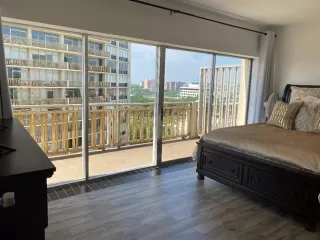 Photo #6: 21200312 Listing