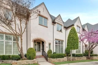 Photo #3: 21200329 Listing 