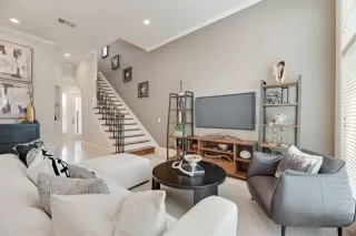 Photo #5: 21200329 Listing 