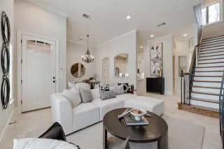 Photo #6: 21200329 Listing 