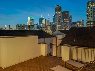 Photo #6: 21200569 Listing 