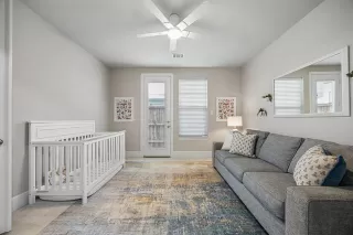 Photo #5: 21200720 Listing 