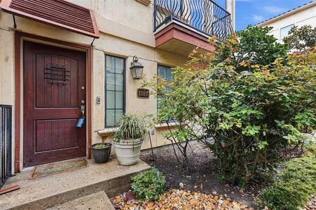 MLS: 21200807 Condo For Sale