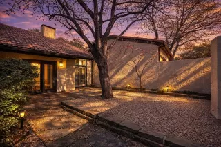 Photo #3: 21200832 Listing 