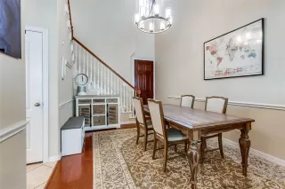 Photo #4: 21201184 Listing