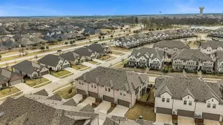 Photo #2: 21201372 Listing 