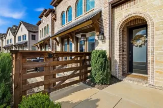 Photo #5: 21201372 Listing 