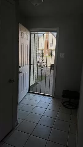 Photo #3: 21201428 Listing 