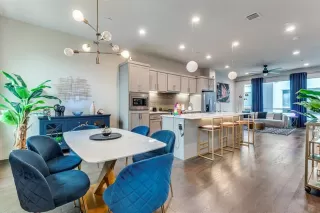 Photo #6: 21201585 Listing 