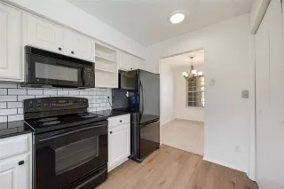 Photo #4: 21201981 Listing