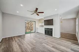 Photo #4: 21202541 Listing 