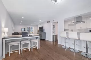 Photo #3: 21202730 Listing 