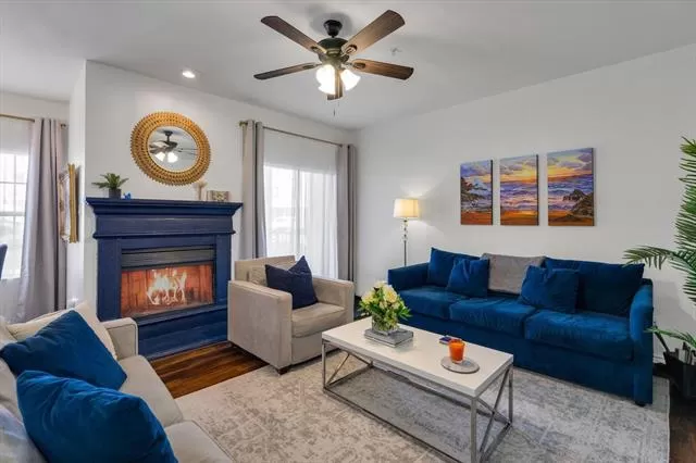 MLS: 21202896 Condo For Sale