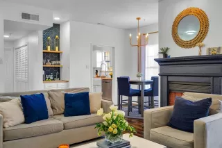 Photo #2: 21202896 Listing 