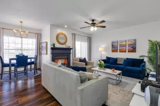 Photo #5: 21202896 Listing 