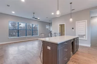 Photo #6: 21202958 Listing 