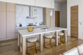 Photo #4: 21203002 Listing 