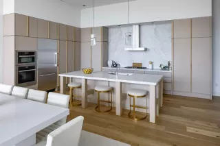 Photo #6: 21203002 Listing 