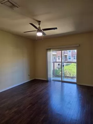 Photo #3: 21203331 Listing