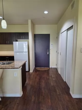 Photo #5: 21203331 Listing