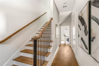 Photo #4: 21203592 Listing 