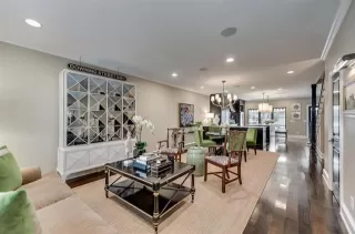 Photo #6: 21203668 Listing