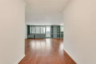 Photo #2: 21203792 Listing