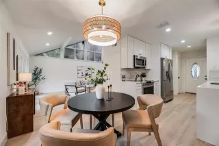 Photo #4: 21203859 Listing 