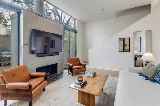 Primary Photo for MLS#: 21204085