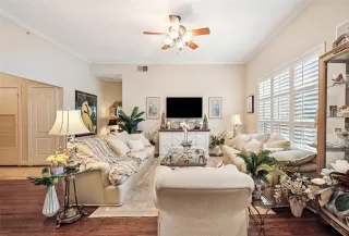 Photo #4: 21204305 Listing 