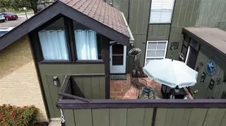 Photo #2: 21204593 Listing 