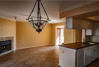 Photo #2: 21204604 Listing 