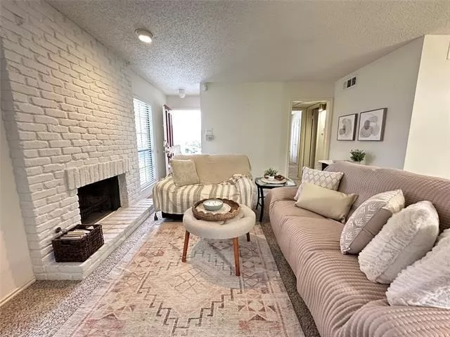 MLS: 21204633 Condo For Sale