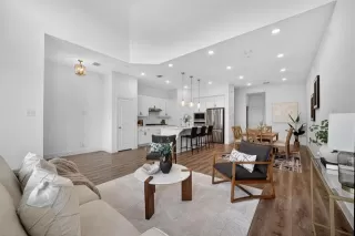 Primary Photo for MLS#: 21204851