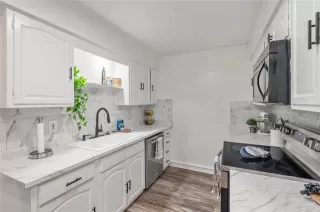 Primary Photo for MLS#: 21205280