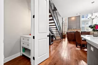 Photo #2: 21205302 Listing 