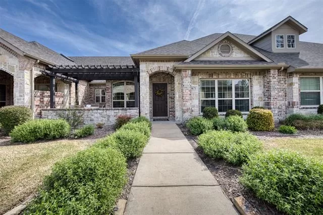 MLS: 21205470 Condo For Sale