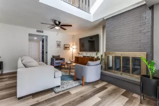 Photo #4: 21205531 Listing 