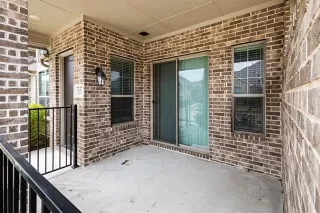 Photo #4: 21205632 Listing 