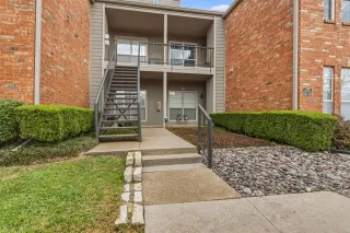 Photo #5: 21205905 Listing 