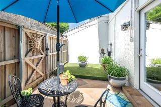 Photo #2: 21205907 Listing 